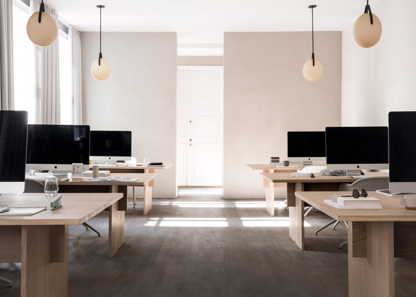 Arriba 69+ imagen minimalist office space design